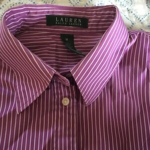 Women’s shirt medium